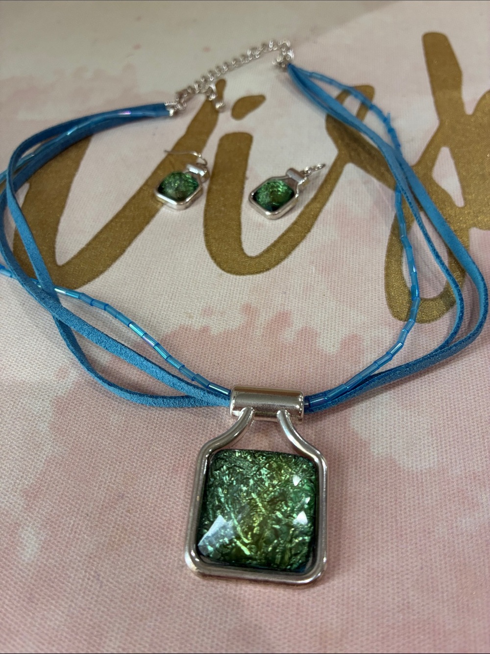 Green Beveled Shiny Druzy Look Pendant Necklace and Earrings Set - Women Jewelry